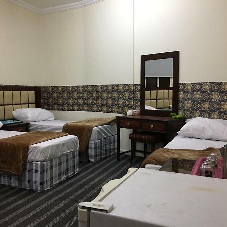 Alraqi Plaza Hotel Mecca Екстер'єр фото