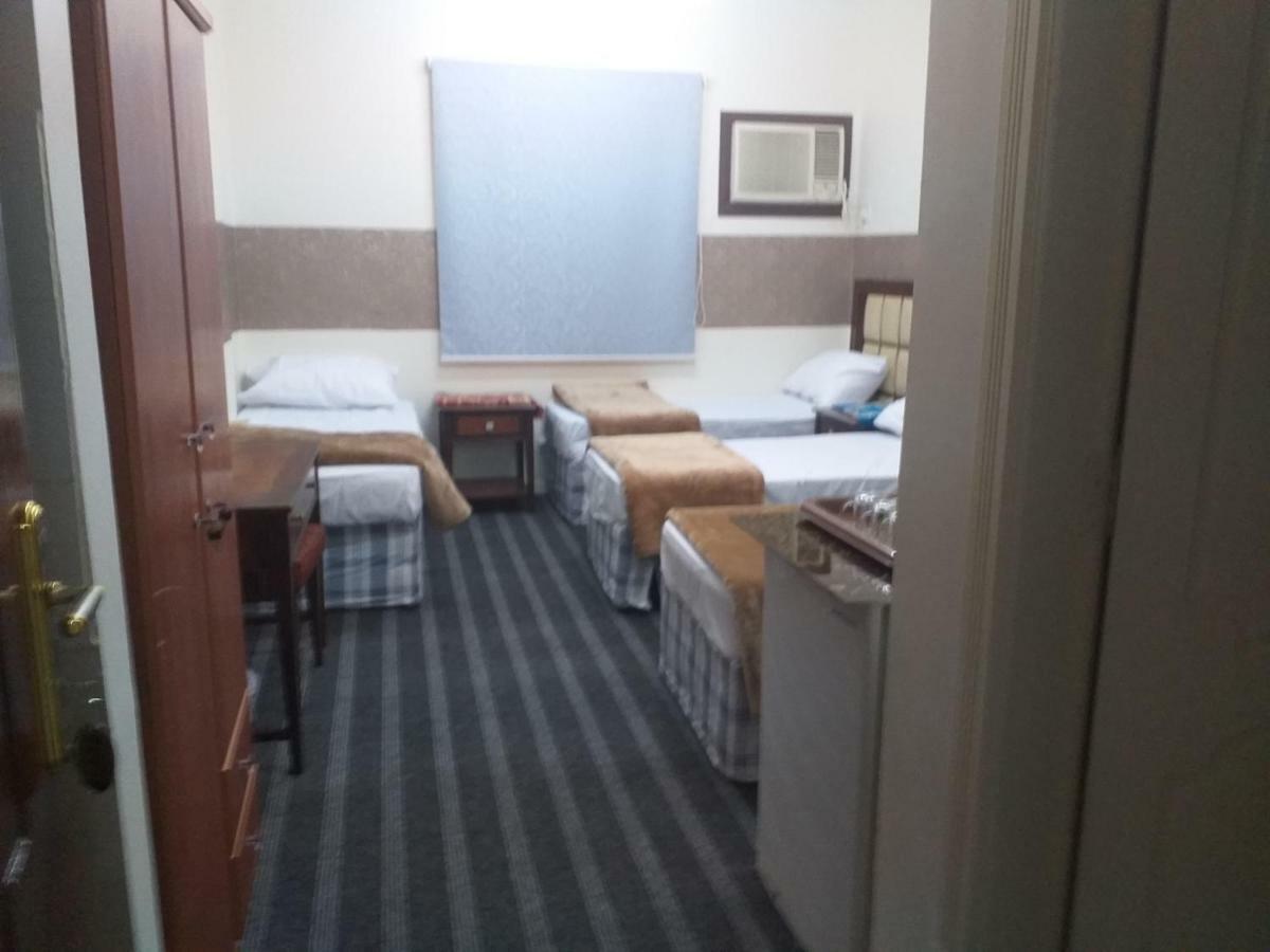 Alraqi Plaza Hotel Mecca Екстер'єр фото