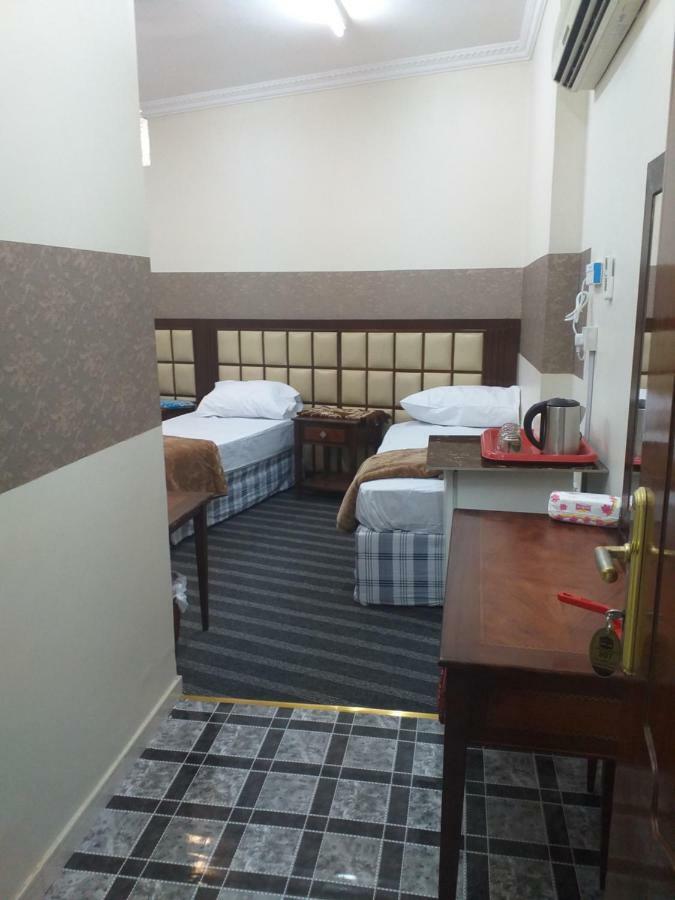 Alraqi Plaza Hotel Mecca Екстер'єр фото